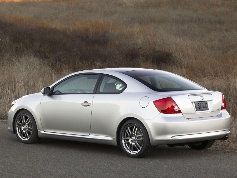  Scion tC 2005 года  (фото 6 из 130)